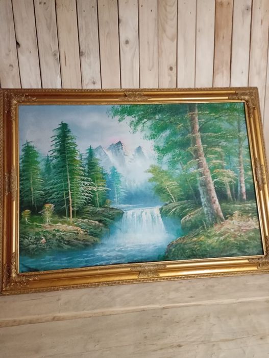 Прадаю картину на холсте в рамке