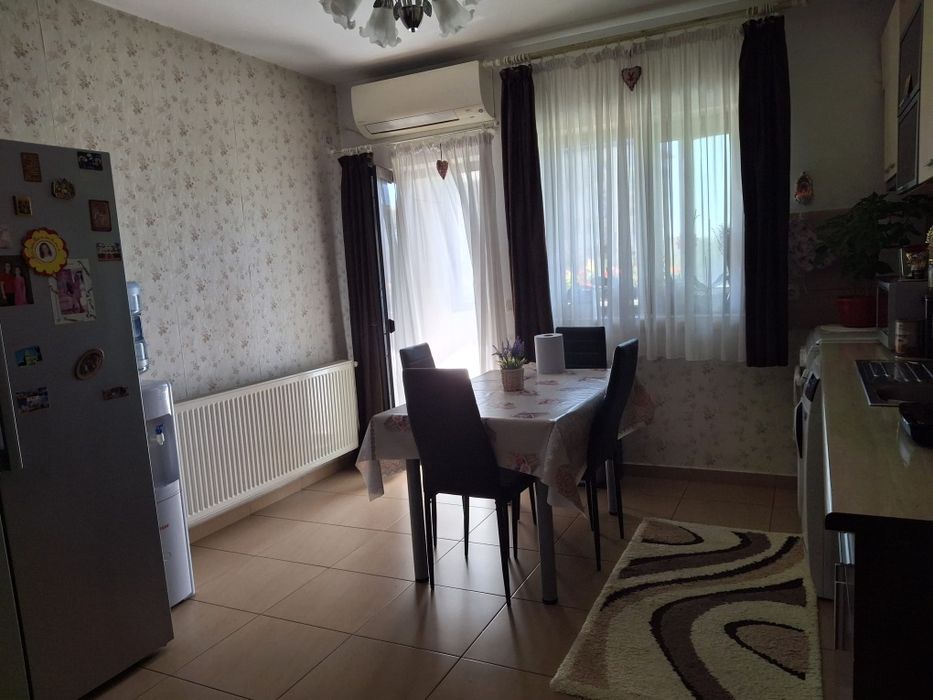 Ap.2 camere de vânzare Dobroești