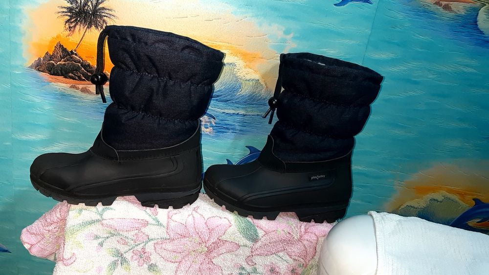 Сапоги на мальчика 36 р