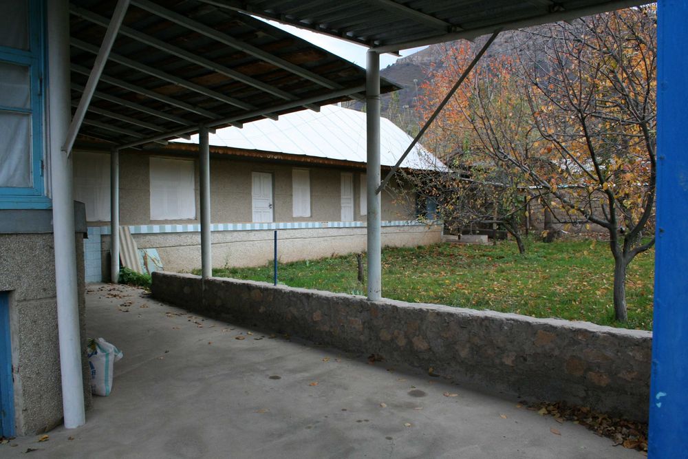 Продаётся дом в горно-курортной зоне в селе Нанай.