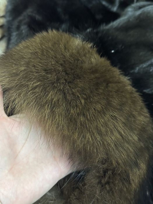 Продам две норковые шубы