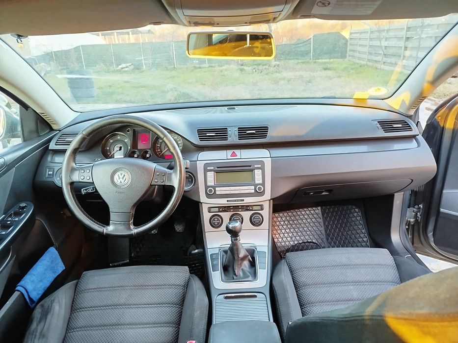 Vând passat B6 an 2007