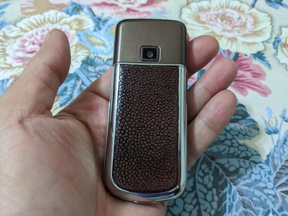 Nokia 8800 Sapphire Arte Custom By Stin Gray ca NOU