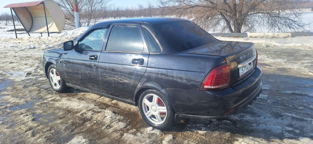 Продам приору на полном ходу