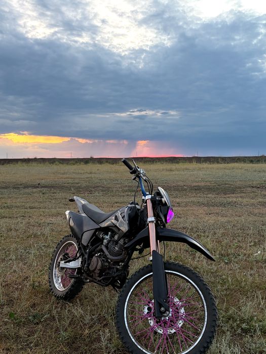 Эндуро 250 кубов, KAYO