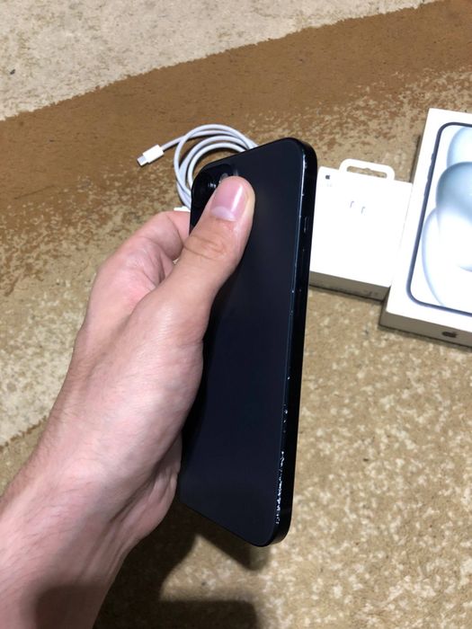Iphone 15 не вскрввлься все оригинал стоит