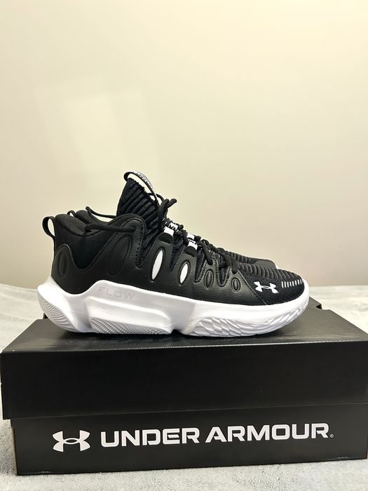 Спортни обувки Under Armour W Flow Breakthru 4