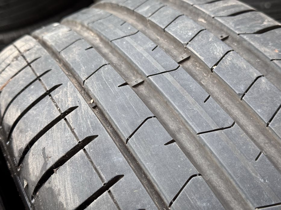 235/50/R19 Pirelli Pzero 4бр летни dot1523