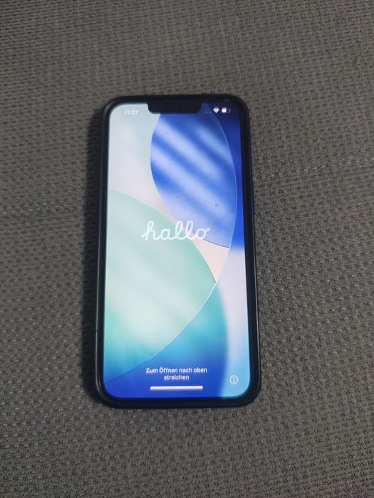 iPhone 13 midnight