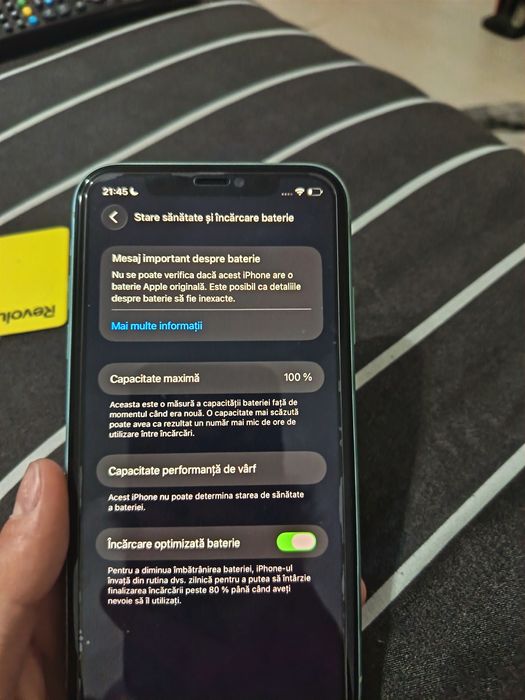 Vând iPhone 11  preț 600 lei