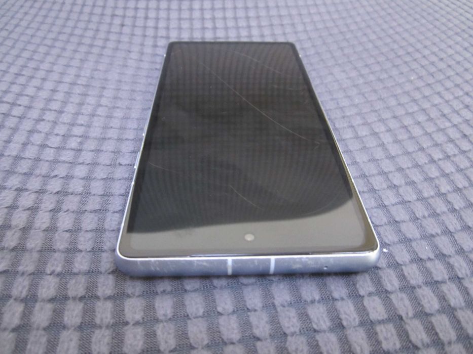 Google Pixel 7a телефон