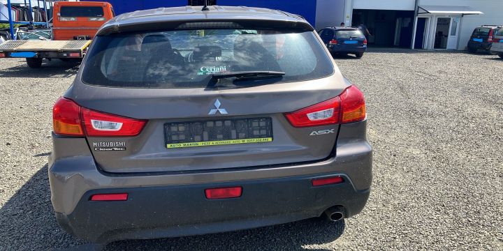 Usita rezervor 1711A033 1711A033 Mitsubishi ASX prima generatie