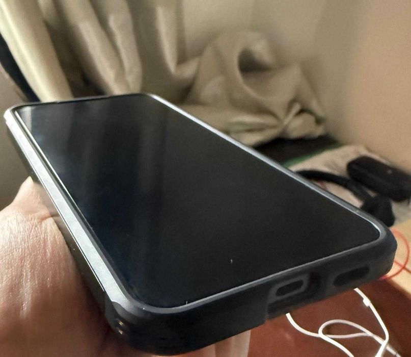 S25+ Samsung чисто Нов, без Забележки.