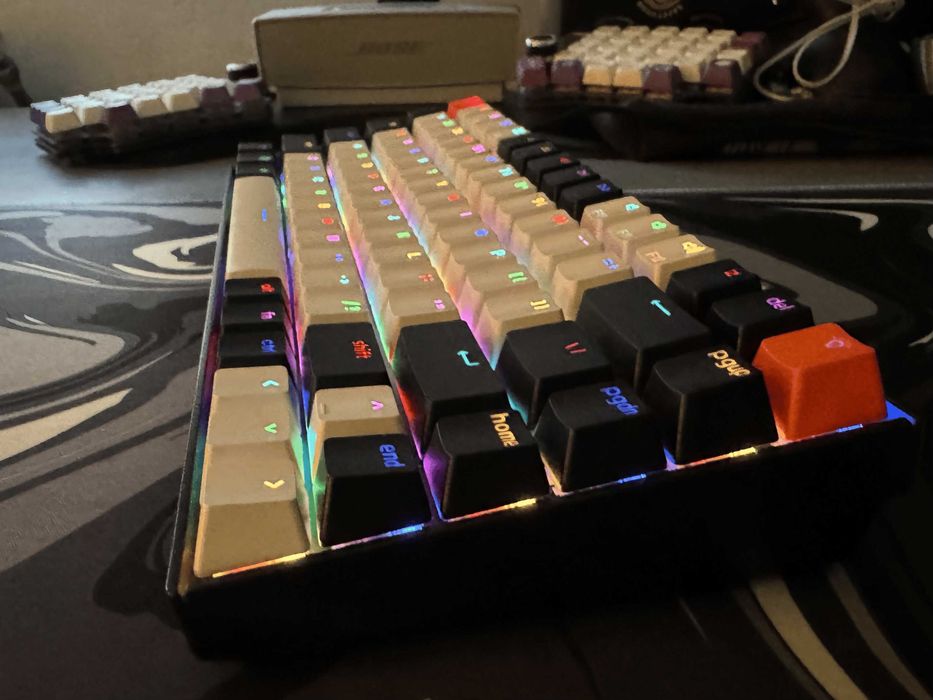 Tastatura mecanica Keychron K2 - Bluetooth - Gateron Red - Hot Swap - RGB