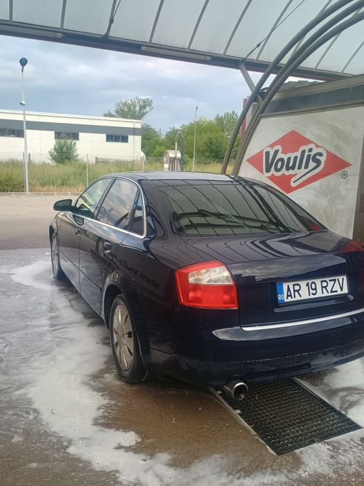 Vand Audi A4 B6 2.0 benzina an 2001