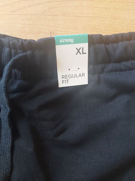 Къси панталонки с етикет 2рб.