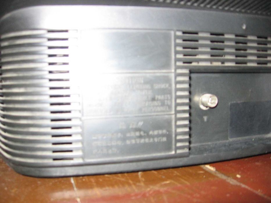 Два кинескопни телевизора Beko и Sony trinitron