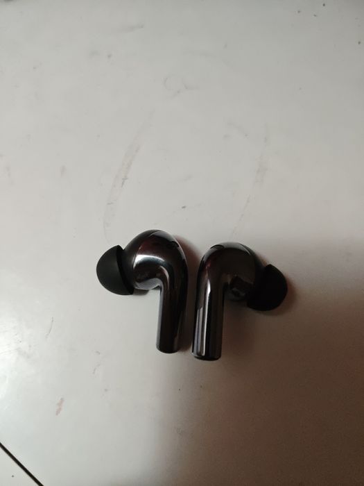 Наушники OnePlus buds 3