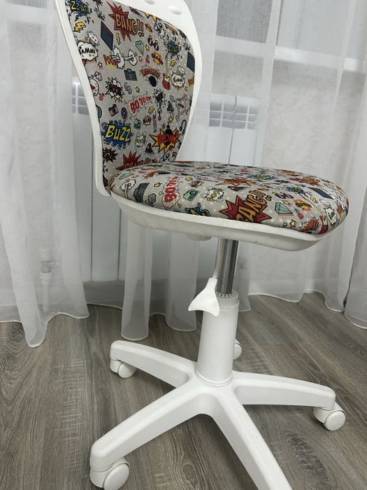 Стул компьютерный