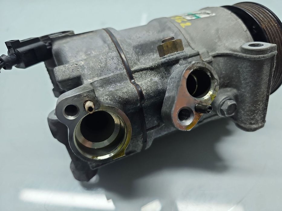 Compresor clima Volkswagen Beetle (5C1) [Fabr 2011-prezent] 5N0820803H