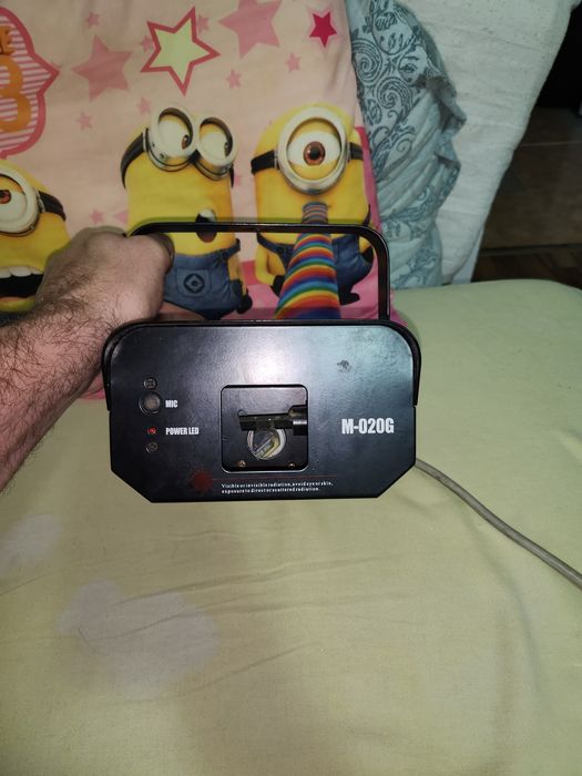 Laser display system