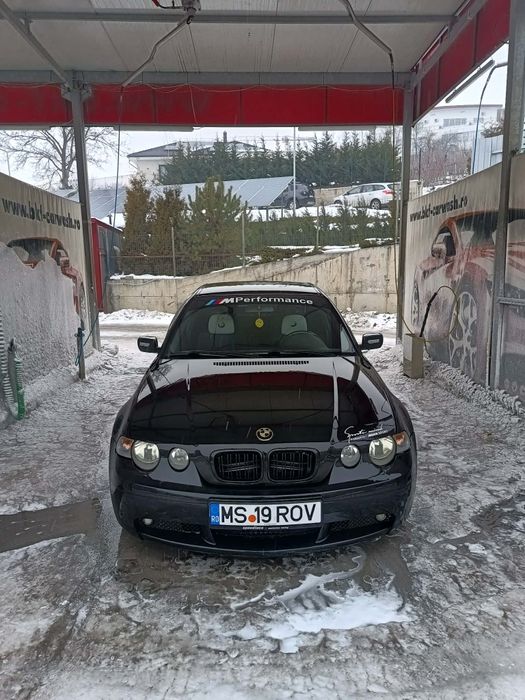 Vând  BMW  E46 compact  M-paket 
Anul 2004 motor 1.8 benzina 116cp eur
