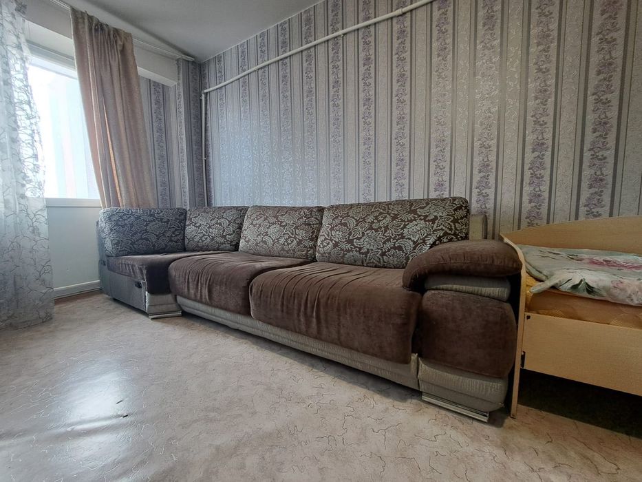 Продам б/у диван в хорошем состоянии