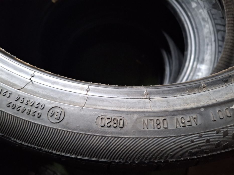 255 35 20 Continental DOT 2020 vara NOI