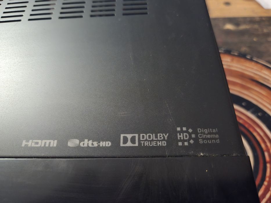 Продавам ресивър Sony STR-DH550