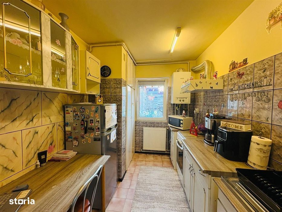 Apartament 3 camere - 2 balcoane - Valea Aurie