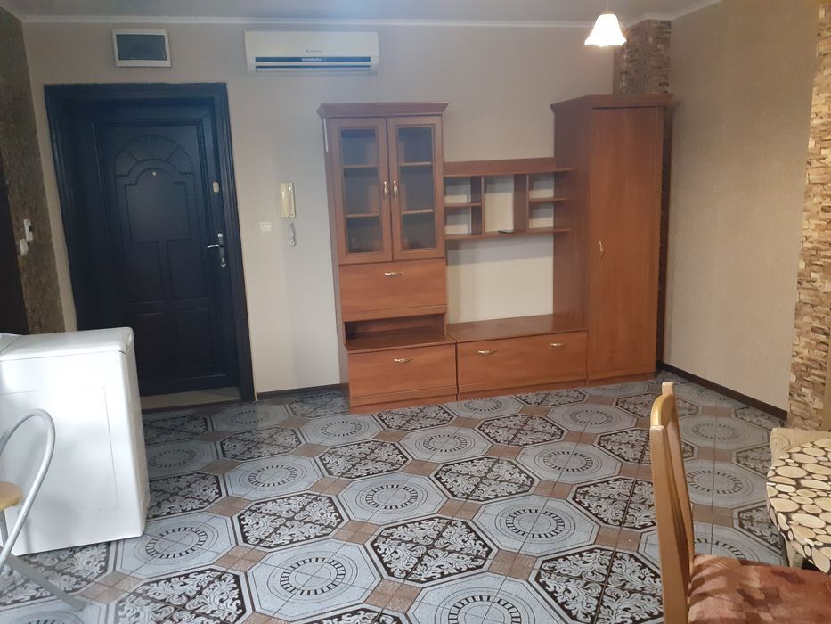 Давам студио под наем в гр. Аксаково