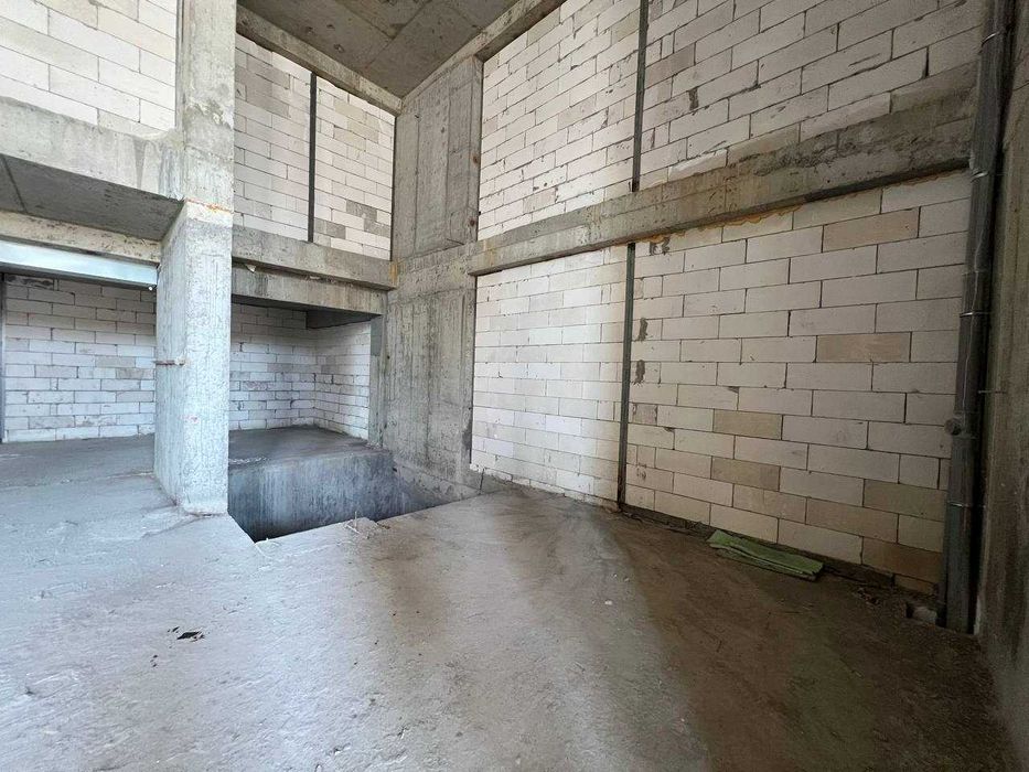 Аренда Помещение в Мирабад-Авеню 577 м²(RG)