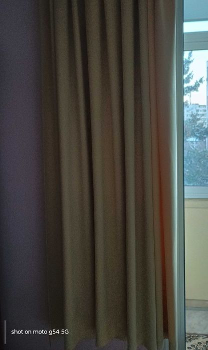 Два броя атрактивни ушити плътни пердета, с кукички, Ш 220/В 225 см