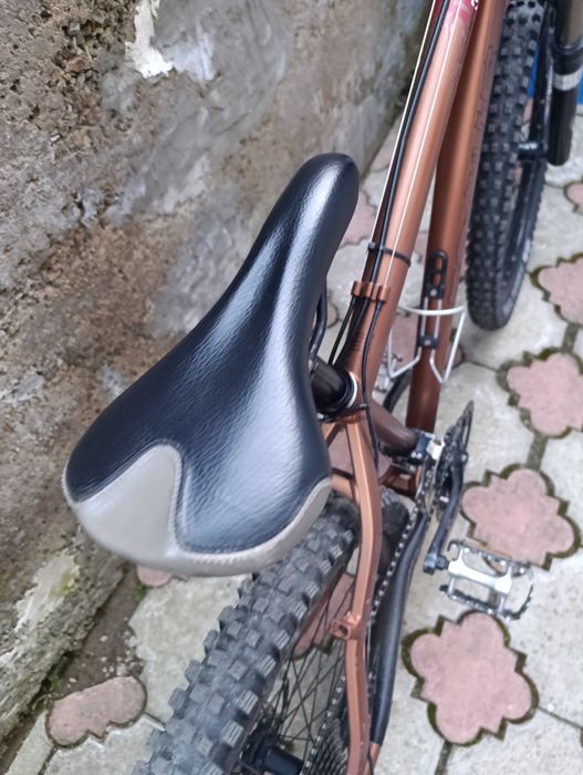 Bicicletă Focus , full Shimano, furcă fox 32. Roți 26
