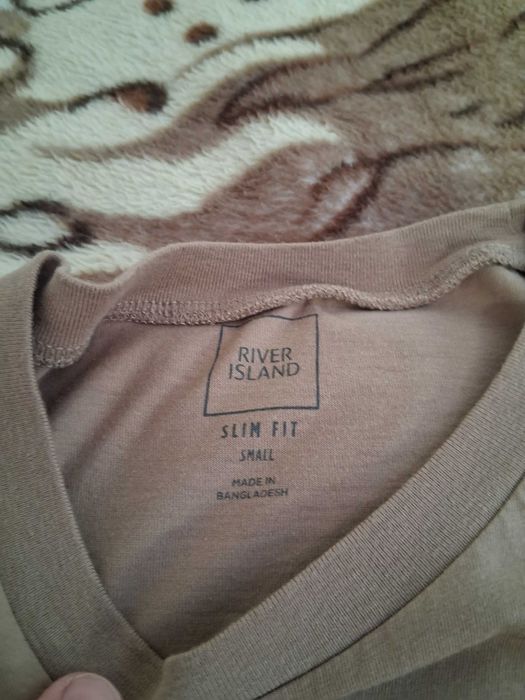 Compleu River Island