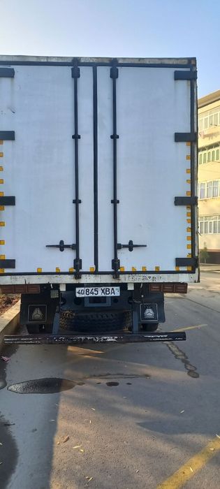 Howo грузовик  срочно сотилади