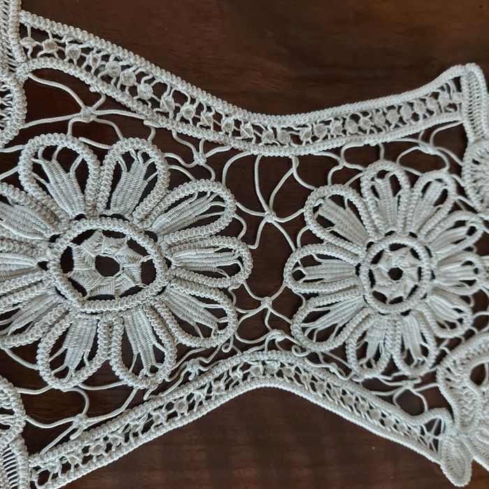 4  dantele decorative din macrame lucrate manual de calitate deosebită