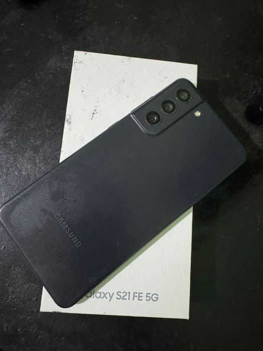 Самсунг с21 Samsung s21