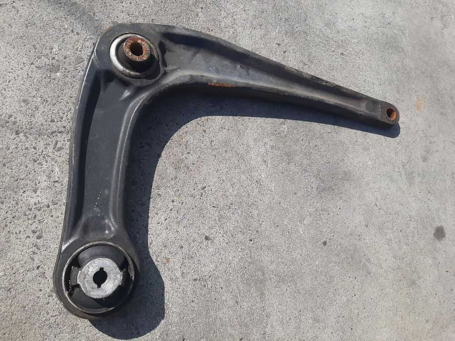 Brat bascula stanga fata opel zafira e life vivaro c citroen jumpy 3 peugeot expert 3 9816863680