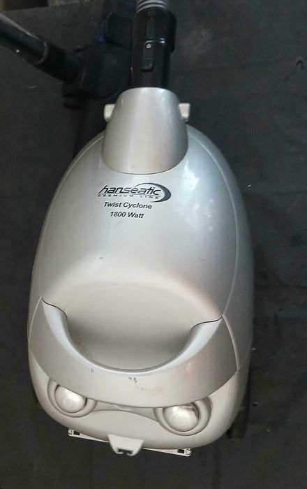 Прахосмукачка HANSEATIC 1800W