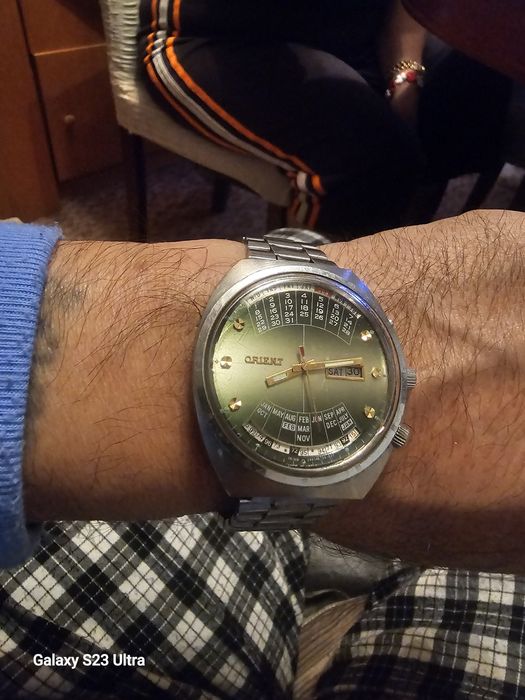 Мъжки ориент,запазен,вечен японски с календар