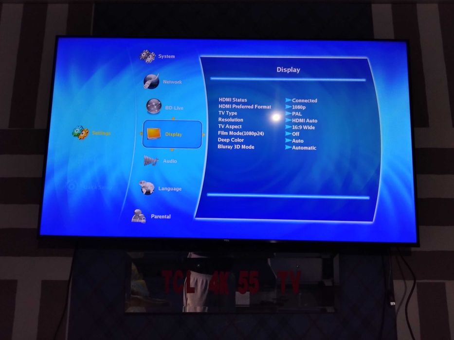 страхотен и качествен 3D блу рей плеър изгодно-нов внос от Англия