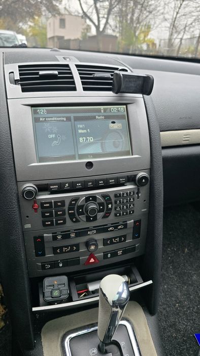 Пежо 407 / 3.0 / автомат + газ