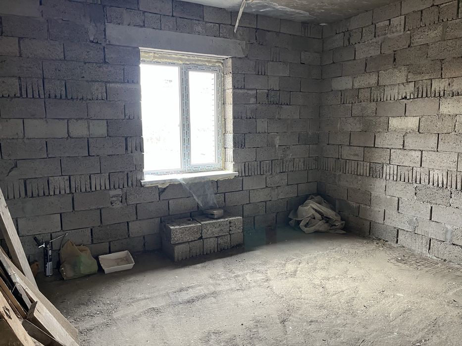 продам большой дом