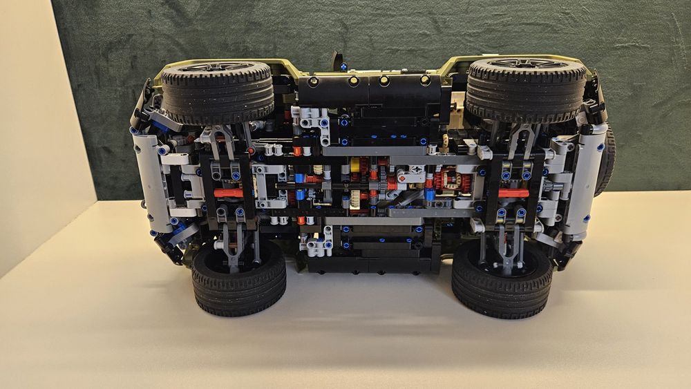 Lego technic 42110