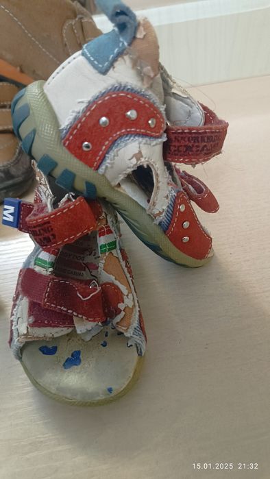 Продам Детскую обувь