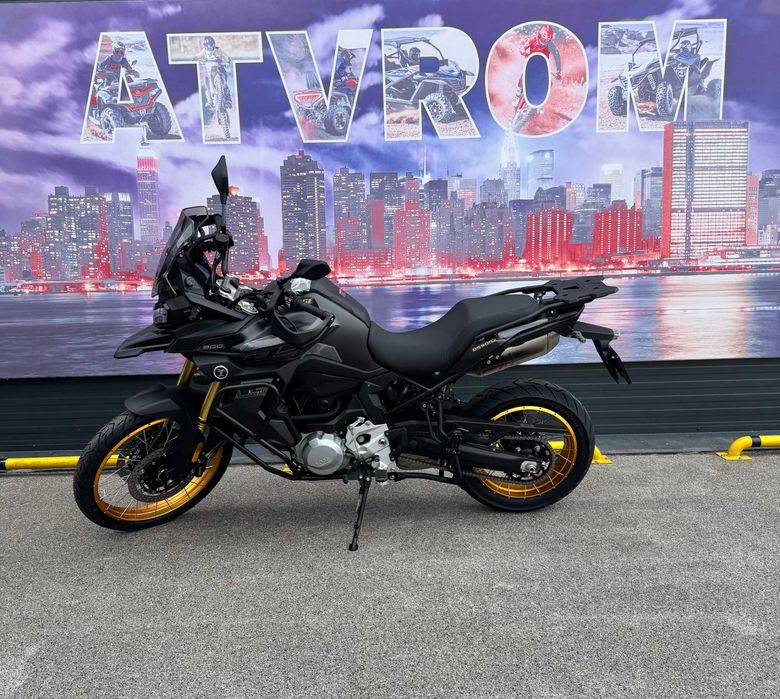 Motocicleta VOGE DS900X Black '25