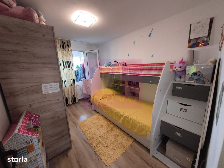 Apartament spațios de 4 camere bl 1982 Berceni etajul 8 bloc anvelopat