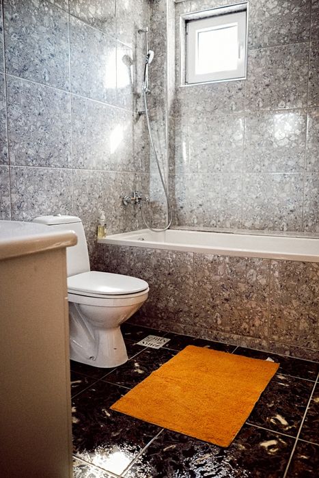 Inchiriez Camera in  Vila zona Capitol