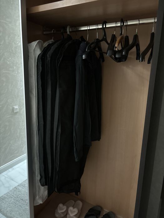 Продам шкаф купе в отличном состоянии